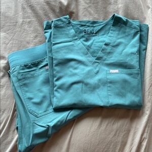 Figs Teal Scrub Set